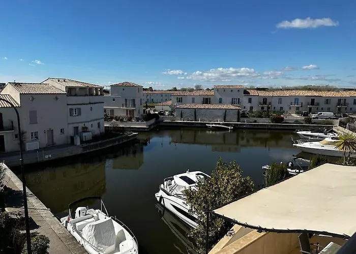 Marina 4 Adultes 4 Enfants Piscine Commune * Aigues-Mortes